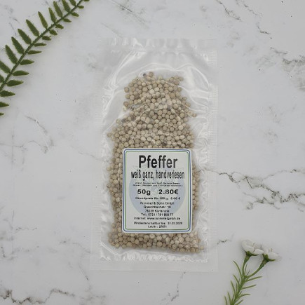 Pfeffer weiß, ganz